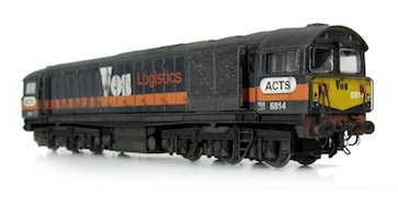 Class 58 resprayed into Vos Logistics livery.