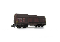 A picture of Wagon with faded paintwork and added graffiti.