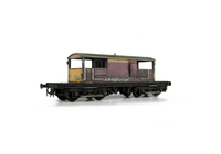A picture of Details include: hand painted graffiti, detailed buffer beam at one end, special effects including fading, paint peeling and rust. 
