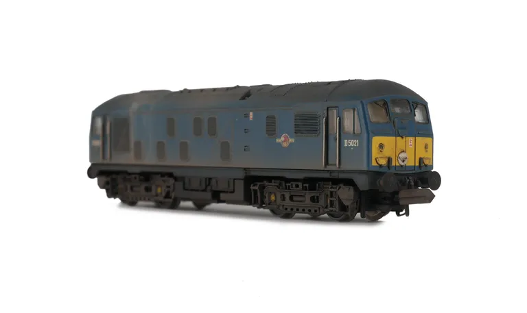 D5021 Full respray to BR blue with small yellow warning panels, shortened water tank, semi detailed buffer beam at both ends, renumbered, headcode discs slimmed down and extra catches added, etched workplates, etched 3D roof grill with fan and speedo cabl