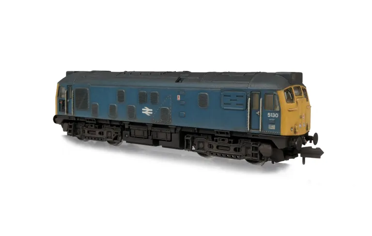 D5130 conversion to a headcode box version with seemed end door including centre headlights, battery box modification with shorter tank, body side steps plated over, semi detailed buffer beam at both ends, renumbered, weatherised headcode panel, tablet ca