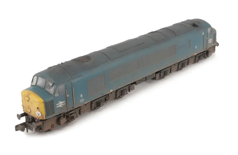 D3 Details include: etched work plates and nameplates, buffers painted black, slimmed down etched headcode discs with extra catches added, more accurate etched 3D fan and grill and semi detailed buffer beam at both ends.