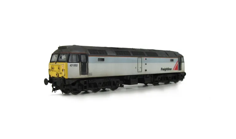 47052 Full respray into faded Railfreight Freightliner ivery. Details include heavy fading, finer ariels, body lowered, etched fan and grills, renumbered, detailed buffer beam at one end with semi detailed at coupling end, moulded nose handrails replaced 