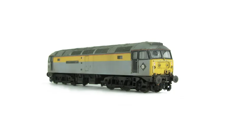 47540 showing a full respray into Dutch livery. Other details include: detailed buffer beam at one end, moulded nose handrails replaced with wire, renumbered, moulded roof grills replaced with etched fan and grill, etched nameplates/plaques, body lowered,