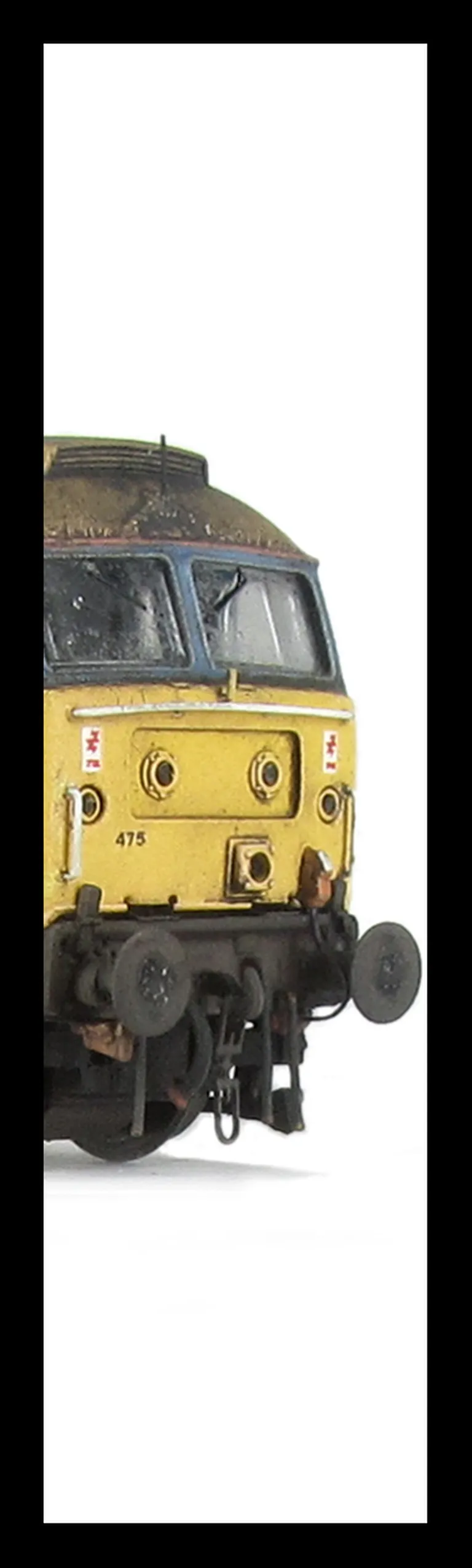 47475 Full respray into Provincial livery. Details include finer ariels, body lowered, etched fan and grills, renumbered, detailed buffer beam at one end, semi detailed buffer at coupling end, moulded nose handrails replaced with wire including pommels an