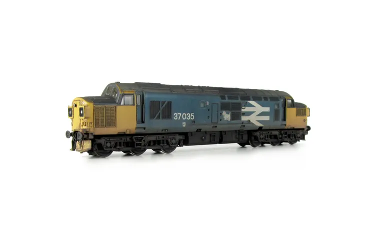37035 with bogie modification to reduce gap between body and bogies, etched headcode surrounds, etched air horn covers, snowploughs, speedo cable added, moulded roof grill replaced with etched fan and grill, renumbered, headlight removed and end doors smo
