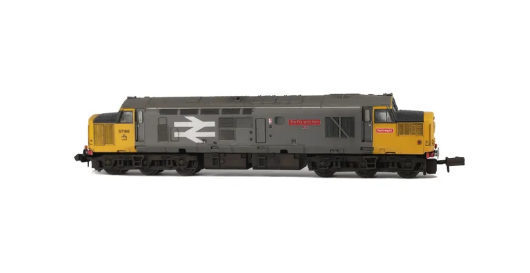 37196 Full respray to RF livery with modification of boiler access panel and steps plated over. Other details include bogie modification to reduce gap between body and bogies, renumbered, etched nameplates, nose catches and semi detailed buffer beam at bo