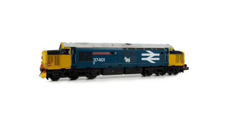 37401 to represent the preserved example with cantrail added. Other details include: black headcodes, red buffer beam, nose catch, snowploughs, etched nameplates, bogie modification to reduce gap between body and bogies, driver and second man, finer aeria