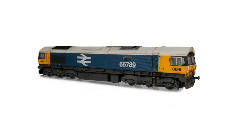 66789 resprayed to large logo and added detail of etched plates and detailed buffer beam