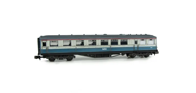 Full respray into BR blue to represent a rather shabby appearance with special effects of paint peeling.