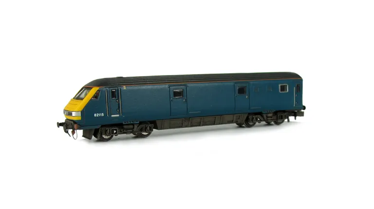 82115 Full respray into blue version with detailed buffer beam, brake discs and driver fitted.