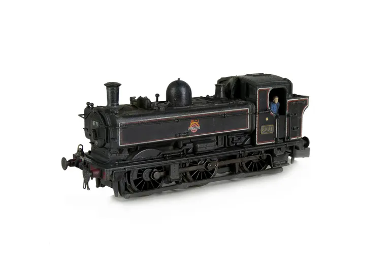 8771 with moulded coal replaced with real coal, crew added, lamps and detailed buffer beam added.