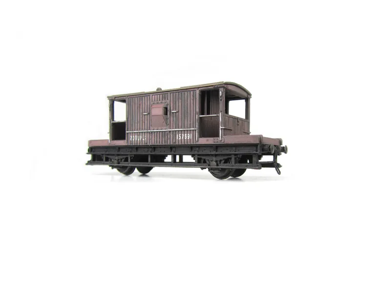 Re-liveried with special effects of fading and paint peeling.