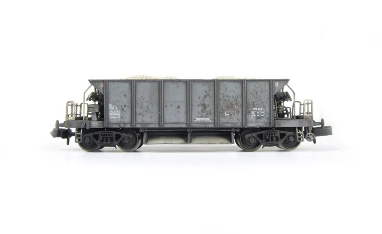 special effects of fading, paint peeling and rust. Realistic load added.