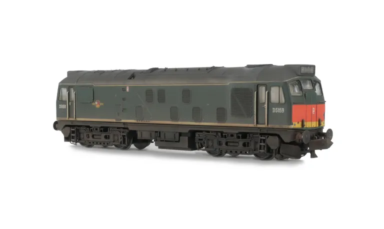 D5159 with experimental orange dayglow warning panel. Other details include: conversion to a headcode box version with top lights plated over, finer nose end handrails, semi detailed buffer beam at both ends, renumbered, etched workplates, etched 3D roof 