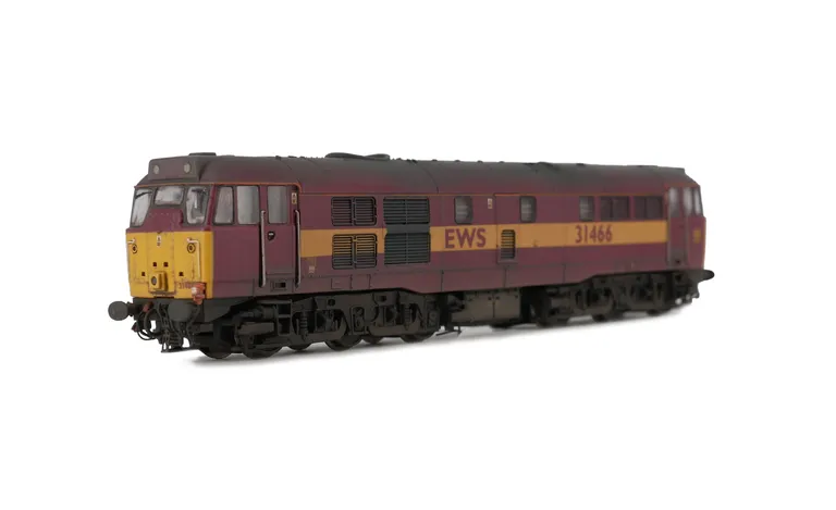 31466 Added details include: detailed buffer beam and semi detailed at coupling end, driver and moulded roof grills replaced with 3D etched fan and grill.