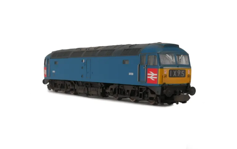 47 D1733 Details include: etched workplates, moulded roof grills replaced with 3D etched grills and fans, semi detailed buffer beam at both ends, moulded nose handrails replaced with wire including pommels and body lowered.